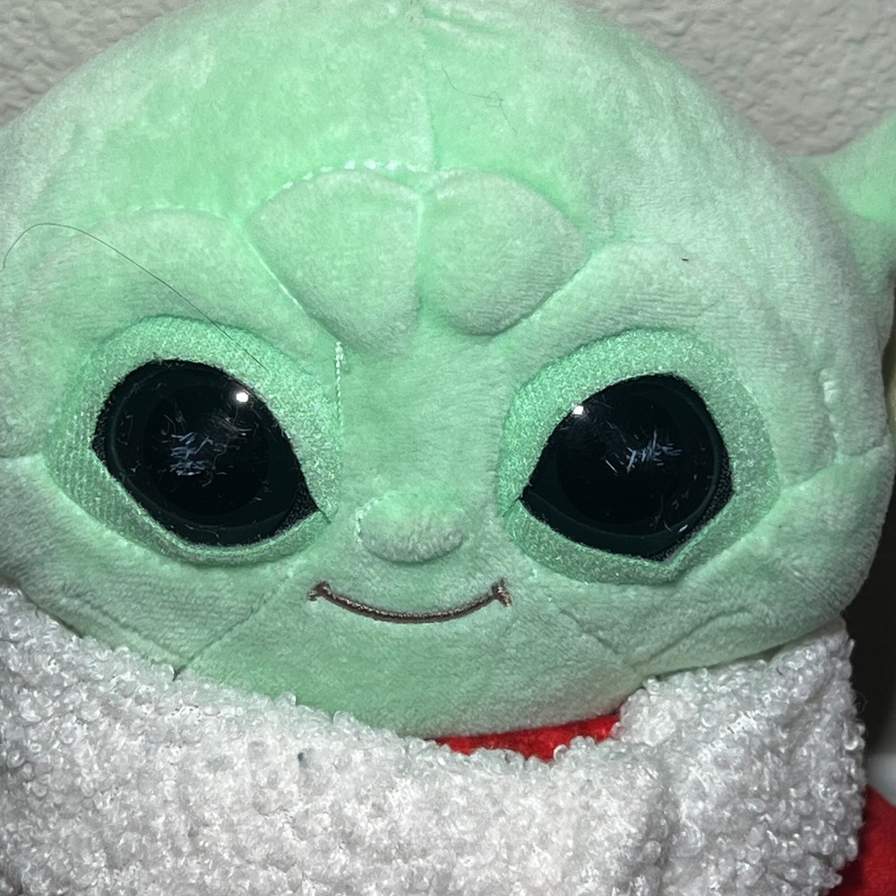 Mattel Star Wars Grogu Baby Yoda Plush 2022 9" Holiday Sweater The Child Toy‎ - Picture 7 of 9